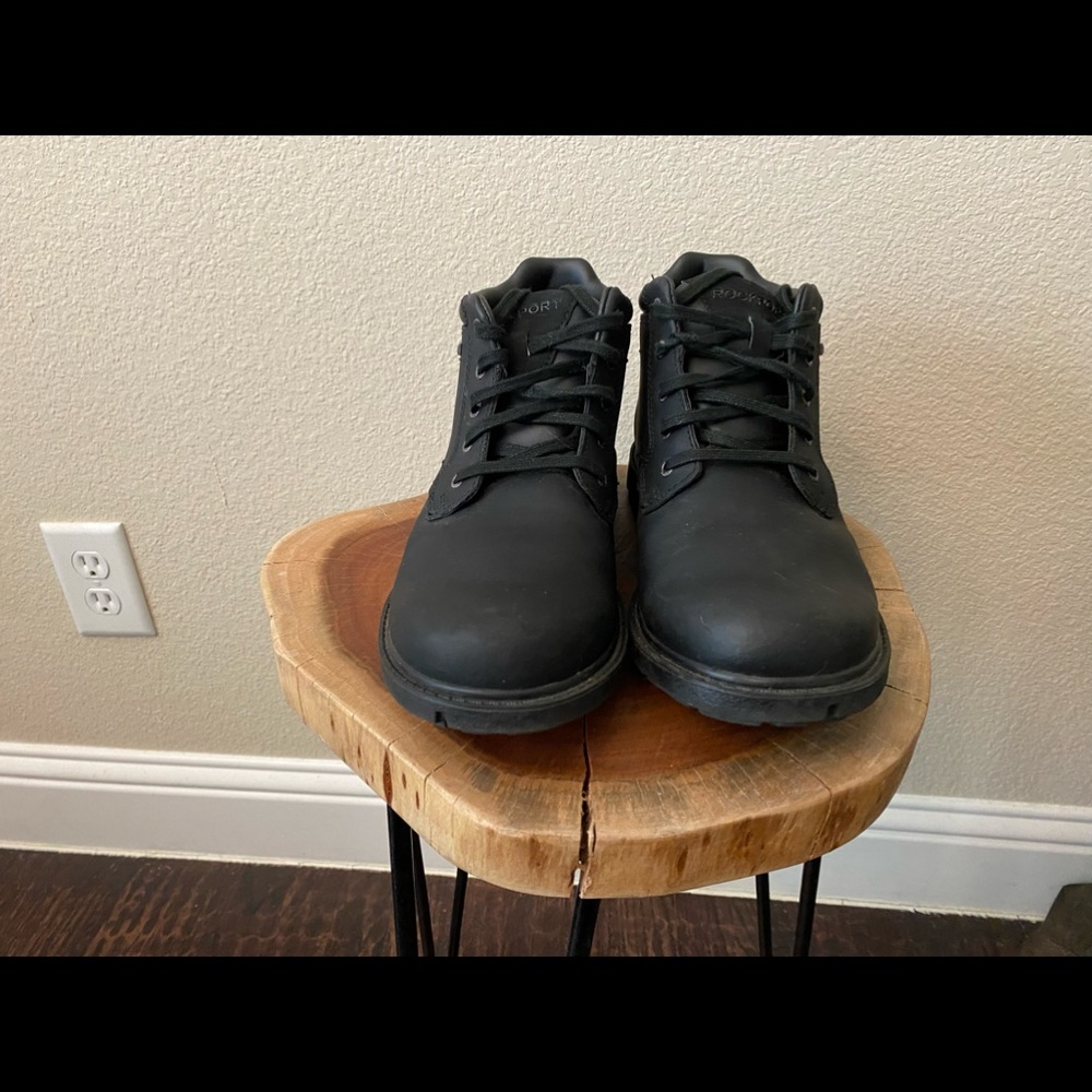 Rockport Men's Waterproof Storm Surge Toe Boot Black sz. 9W